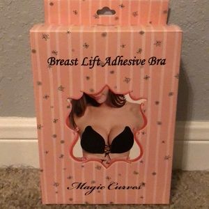 Breast lift adhesive bra